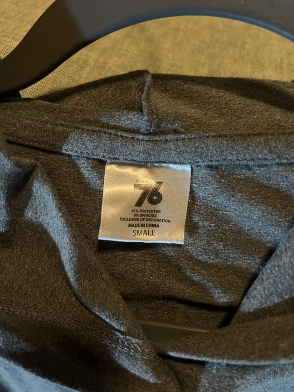 Retro Hoodie - Picture 4 of 4